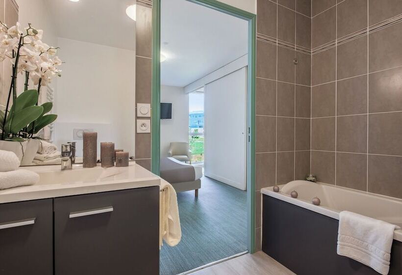 آپارتمان 1 خوابه, Appart’city Confort Vannes