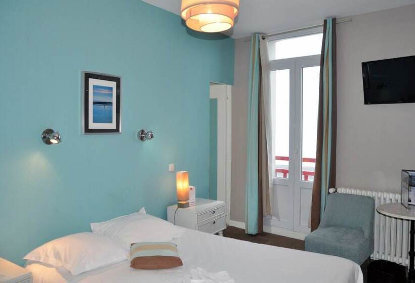 اتاق استاندارد با چشمانداز دریا, Bellevue Beaurivage