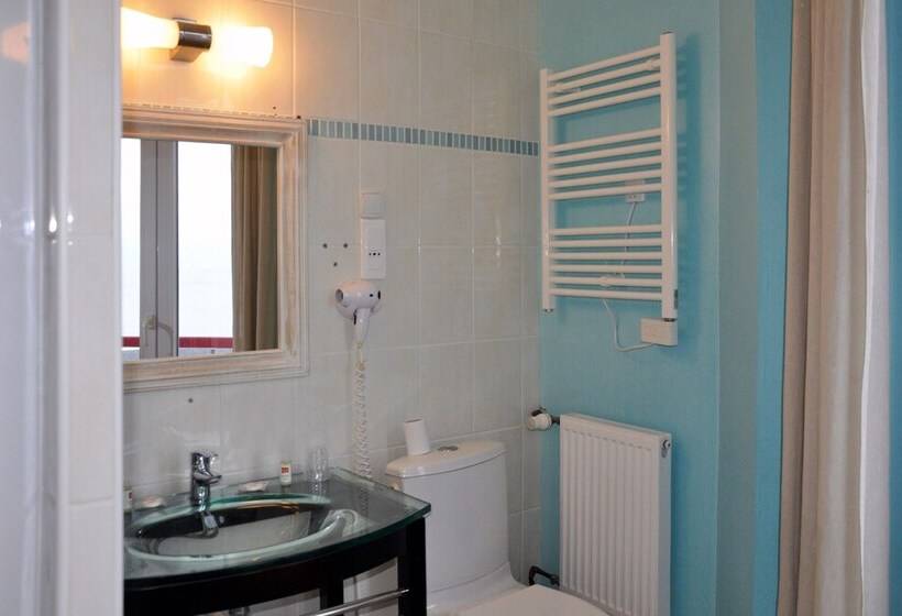 اتاق استاندارد با چشمانداز دریا, Bellevue Beaurivage