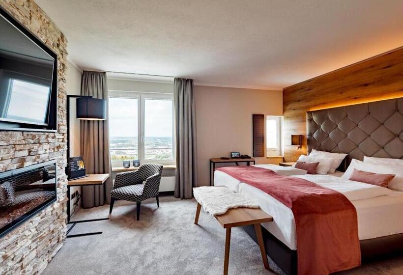 Quarto standart vista jardim, Burghotel Staufeneck