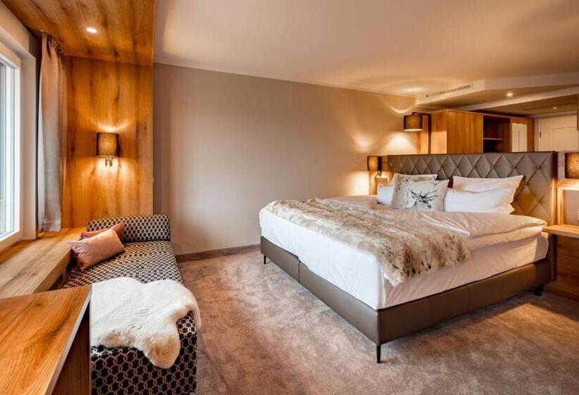 Quarto deluxe, Burghotel Staufeneck