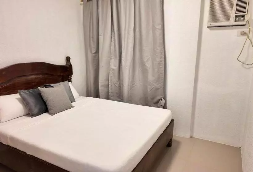 اتاق لوکس, Cecilia S Inn