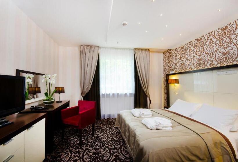Классический Номер, Czarny Potok Resort Spa & Conference
