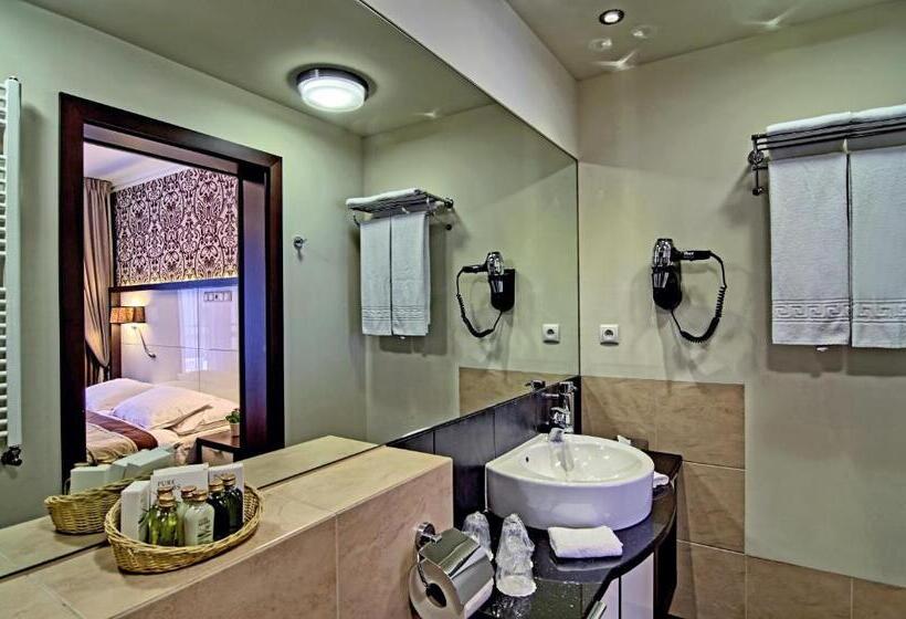 سوییت جونیور, Czarny Potok Resort Spa & Conference