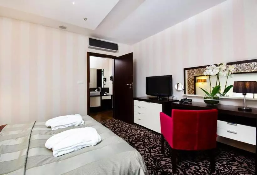 سوئیت جونیور خانوادگی, Czarny Potok Resort Spa & Conference