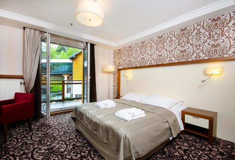 Classic room with balcony, Czarny Potok Resort Spa & Conference
