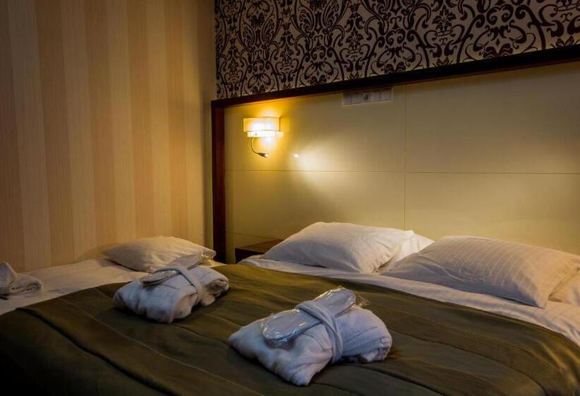 Classic room with balcony, Czarny Potok Resort Spa & Conference