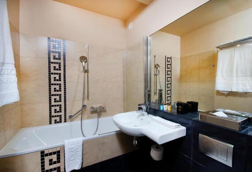 Классический Номер, Czarny Potok Resort Spa & Conference