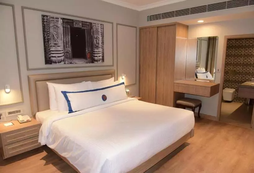 キングサイズベッドのクラブルーム, Fortune Valley View, Manipal   Member Itc S Hotel Group