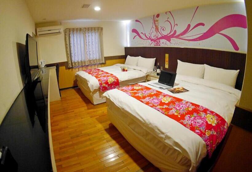 اتاق استاندارد چهار تخته, Galaxy