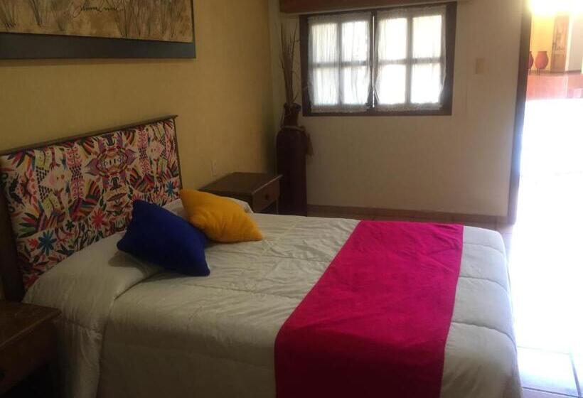 Standardzimmer, Montroi Express