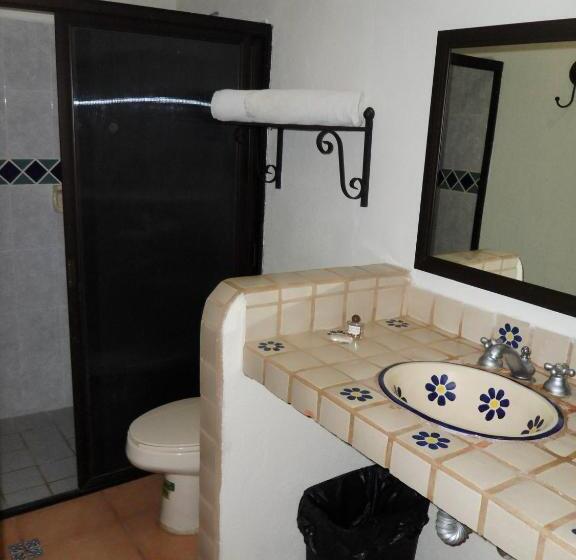 Superior-Zimmer, Montroi Express