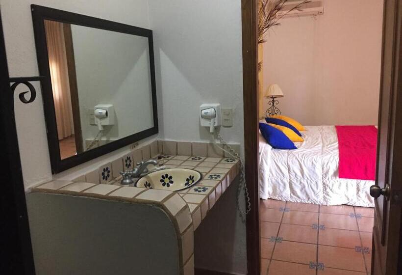 Superior-Zimmer, Montroi Express