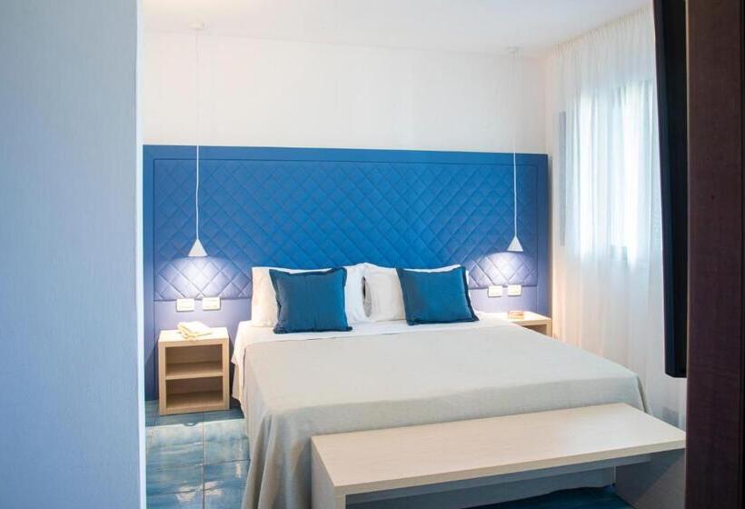 اتاق لوکس چهار تخته, Pietrablu Resort & Spa, Cdshotels