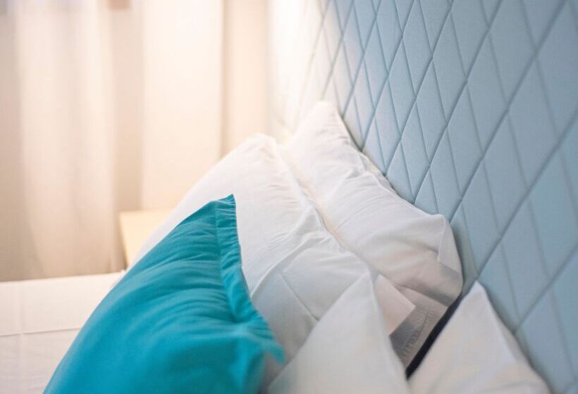 اتاق لوکس چهار تخته, Pietrablu Resort & Spa, Cdshotels