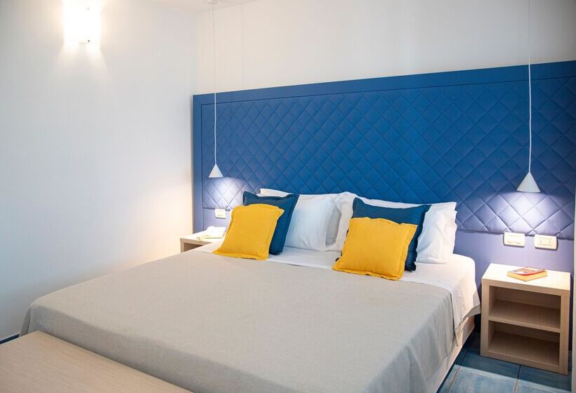 اتاق لوکس چهار تخته, Pietrablu Resort & Spa, Cdshotels