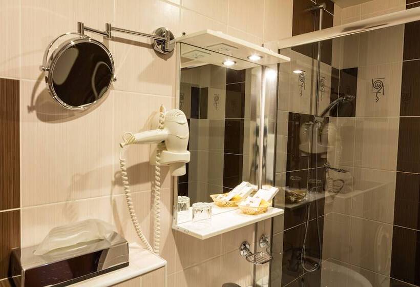 جناح, Stolitsa Pomorya