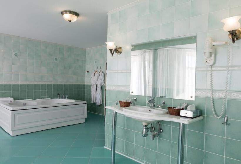 جناح رئاسى, Stolitsa Pomorya