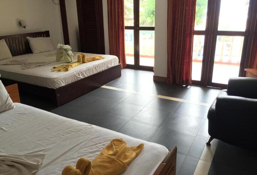 غرفة عائلية مطلّة علي البحر, Topaz Beach