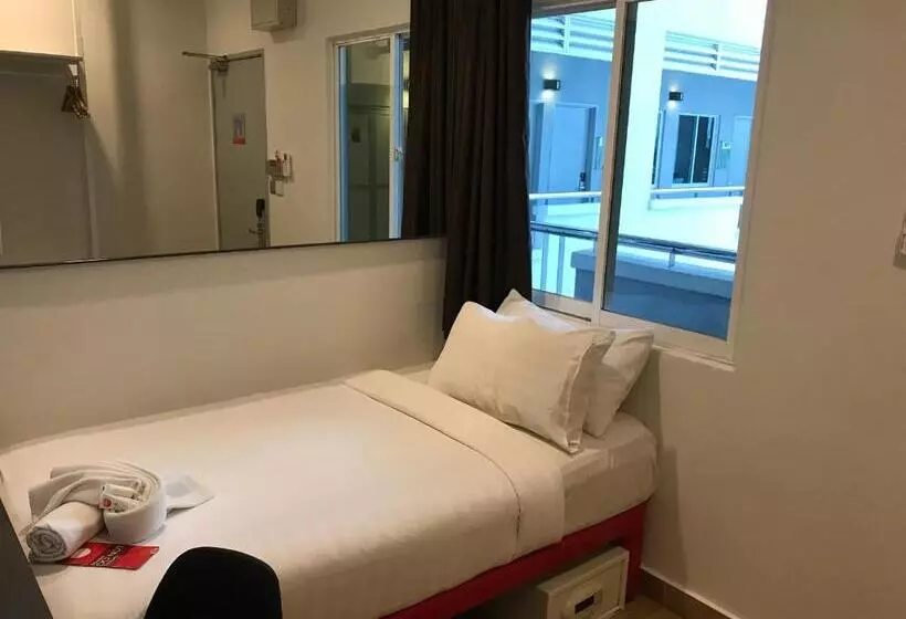 اتاق استاندارد یک نفره, Tune Hotel Klia Aeropolis