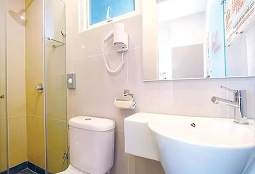 اتاق استاندارد یک نفره, Tune Hotel Klia Aeropolis