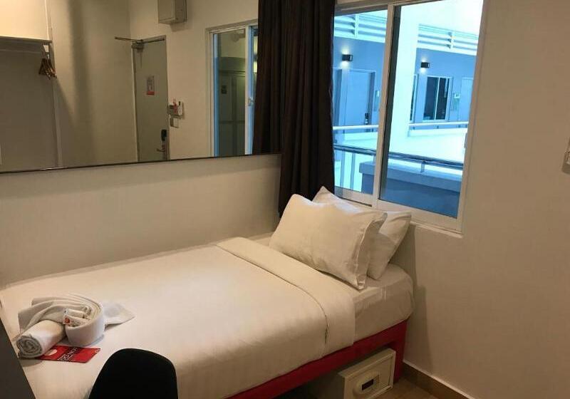 Номер Стандарт Индивидуальный, Tune Hotel Klia Aeropolis