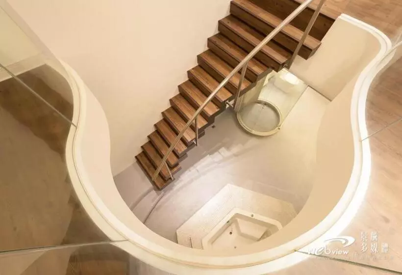 1 Bedroom Superior Apartment