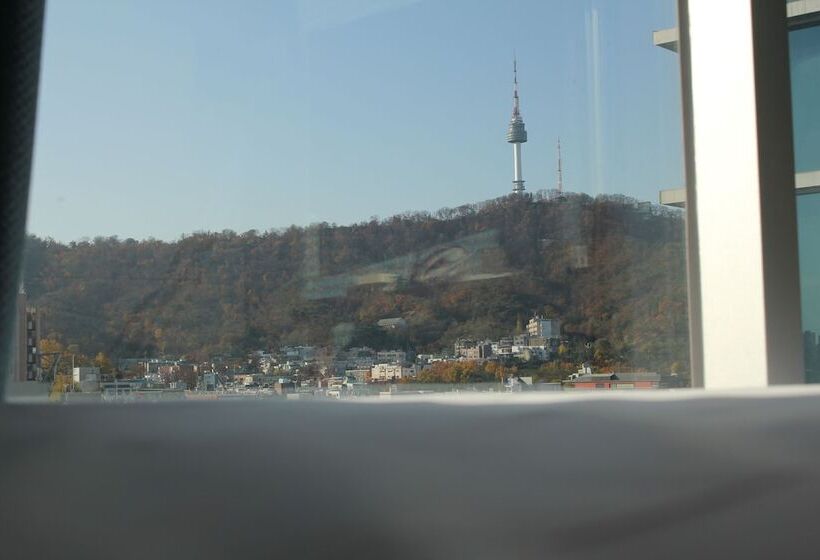 Quarto Estandar com Vistas, Myeongdong Merlin