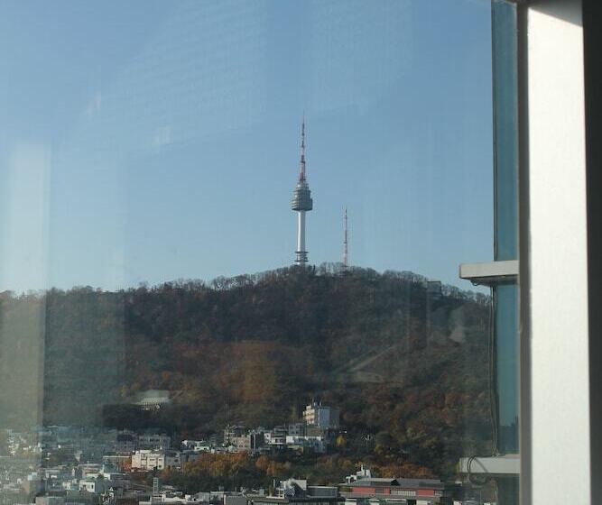 Quarto Estandar com Vistas, Myeongdong Merlin