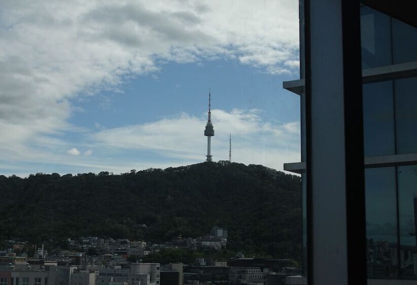 Quarto Estandar com Vistas, Myeongdong Merlin