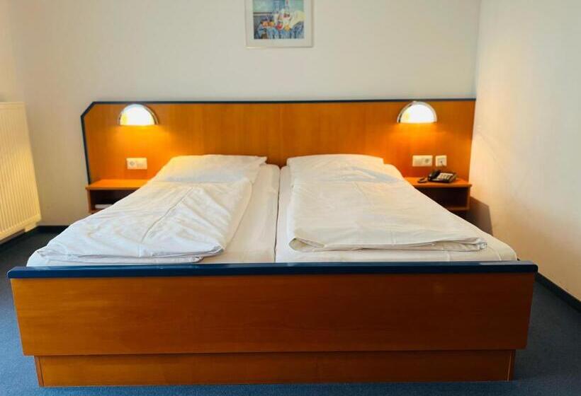 Апартаменты 1 Спальня, Trip Inn Aktivhotel & Restaurant Sonnenhof Bei Passau Ehemals Sporthotel Sonnenhof