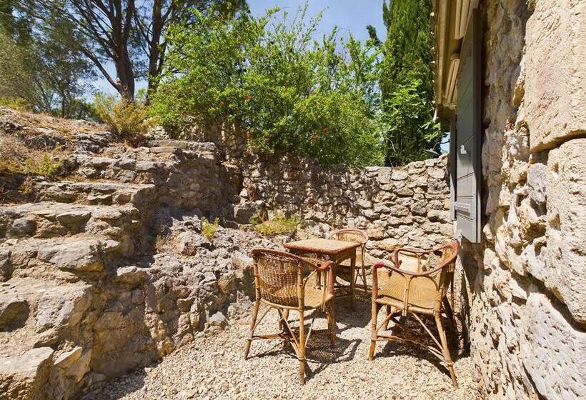 스탠다드 룸 산 전망, Mas Du Temps Perdu