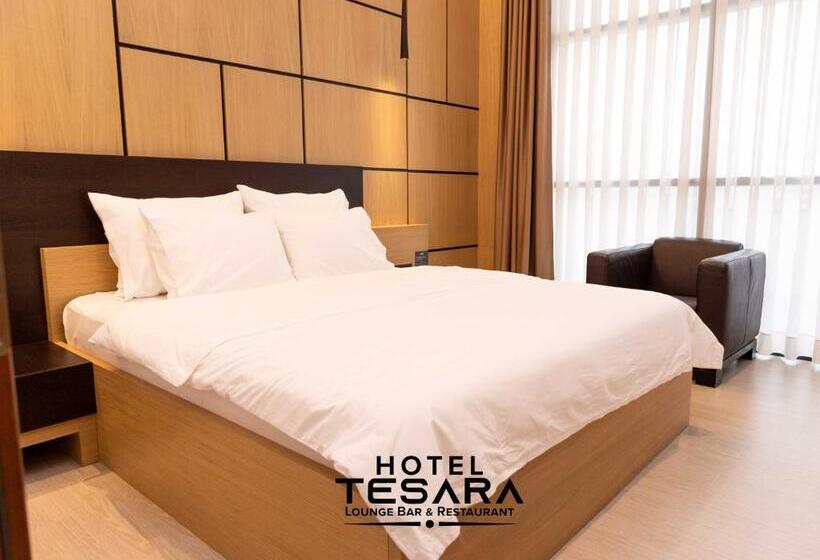 سوییت جونیور لوکس, Tesara