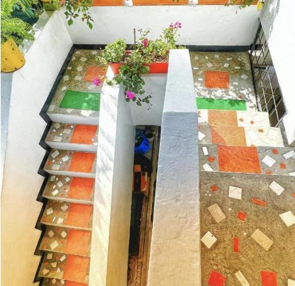 Номер Стандарт Вид на Сад, Hostal El Colibri