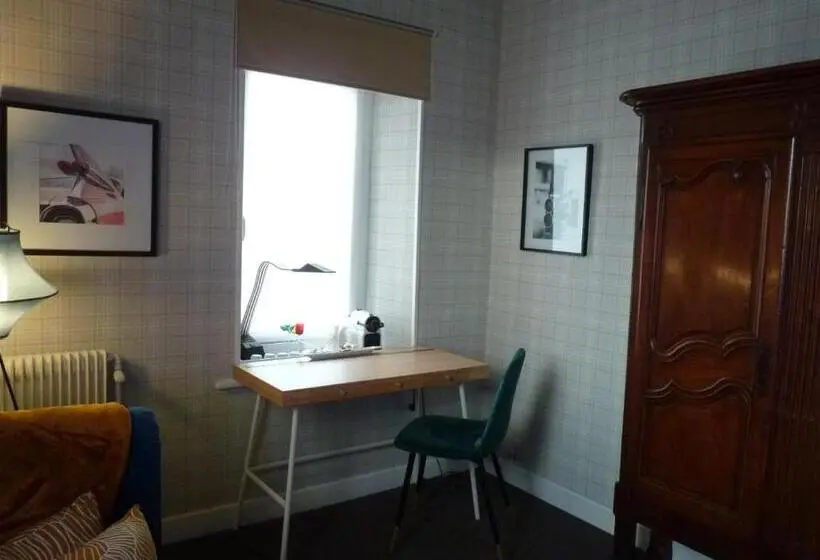 スタンダードルーム, La Suite