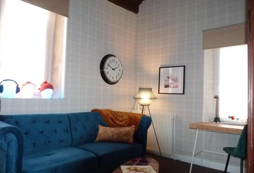 Номер Стандарт, La Suite