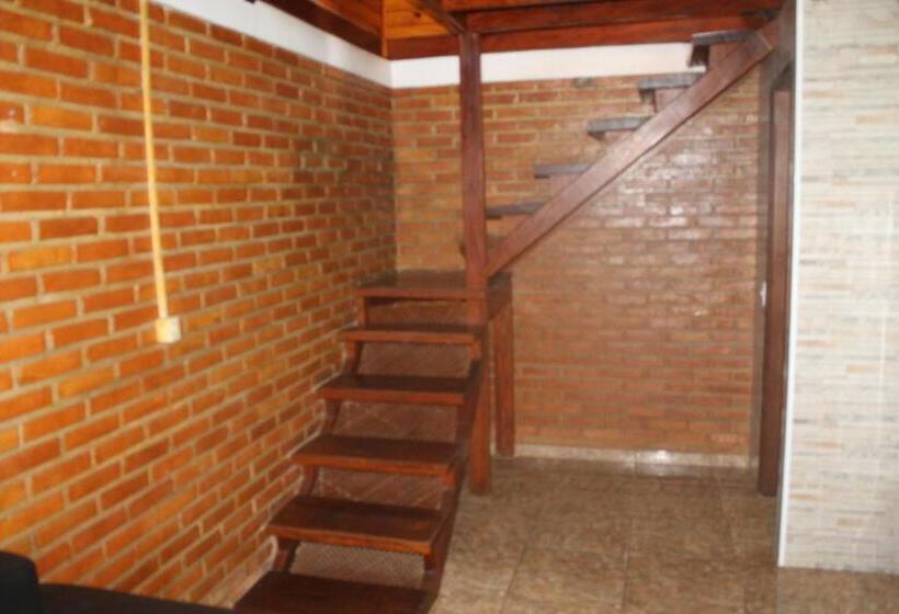 标准平房, Pousada E Camping Carrion