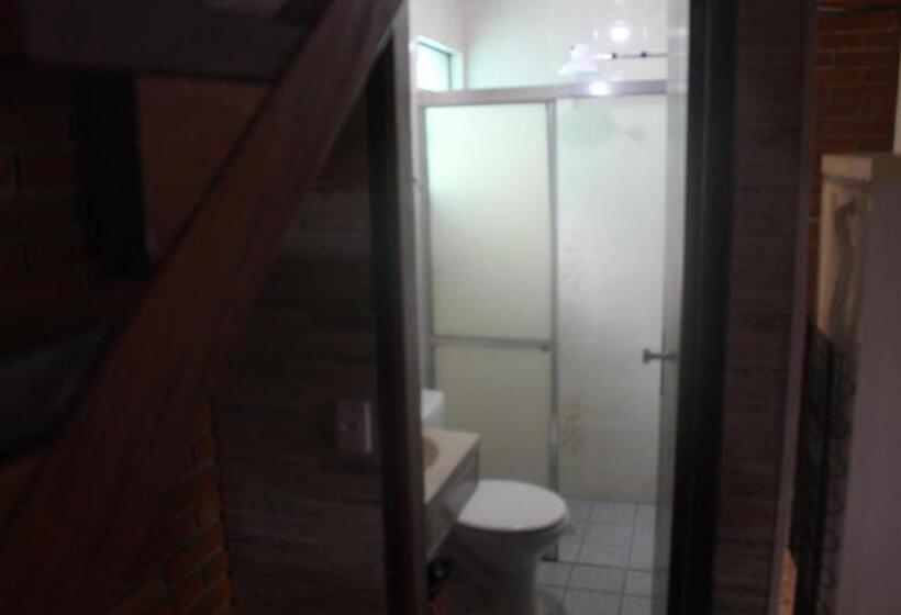 标准平房, Pousada E Camping Carrion