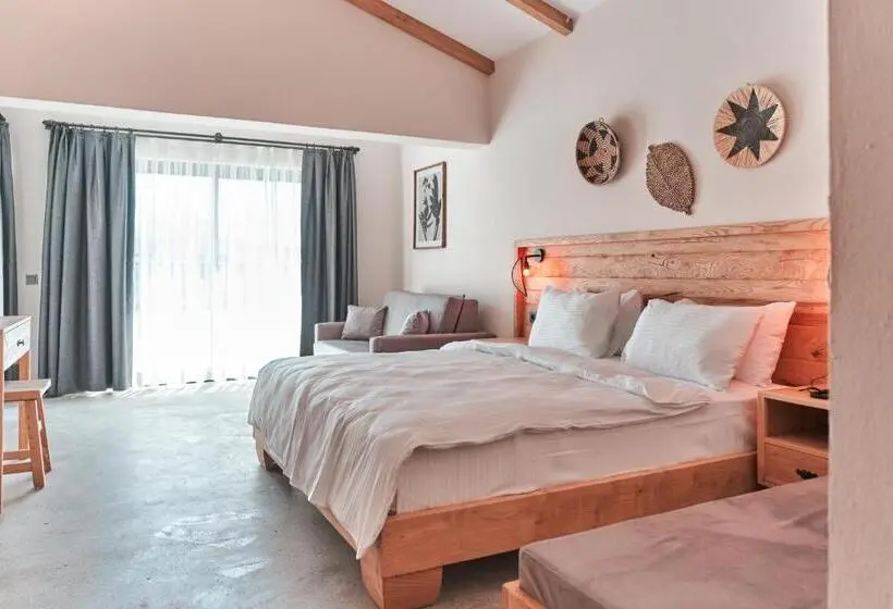 Penthouse Room