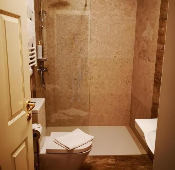 جناح جونيور ديلوكس, Aparthotel Goldener Hahn Apartments