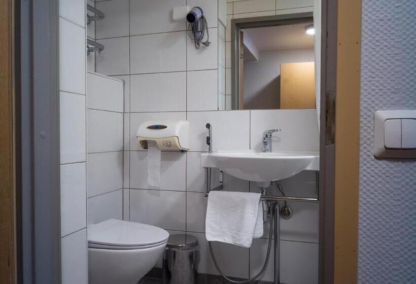 Номер Стандарт Индивидуальный, Forenom Aparthotel Kemi