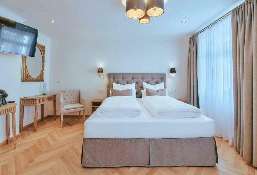 Номер Стандарт, Brauereigasthof Zum Kuchlbauer