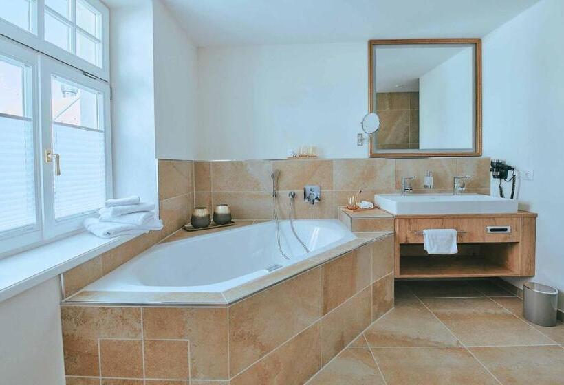 Люкс, Brauereigasthof Zum Kuchlbauer