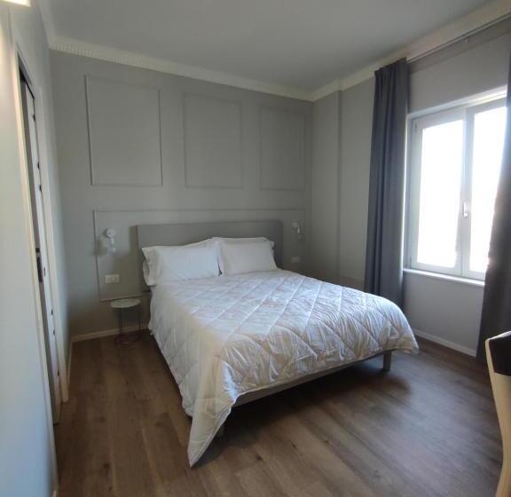 اتاق لوکس, Residenza Montebello