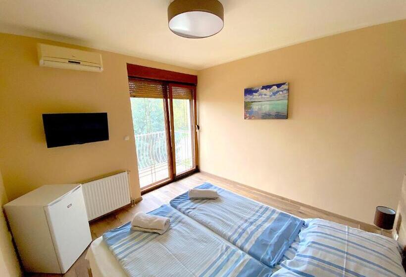 스탠다드 발코니 룸, Unio Vendégház 3