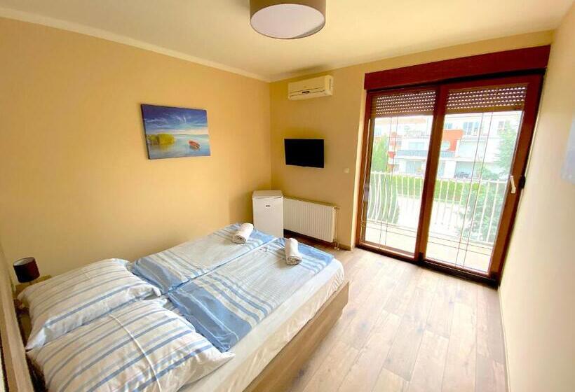 스탠다드 발코니 룸, Unio Vendégház 3