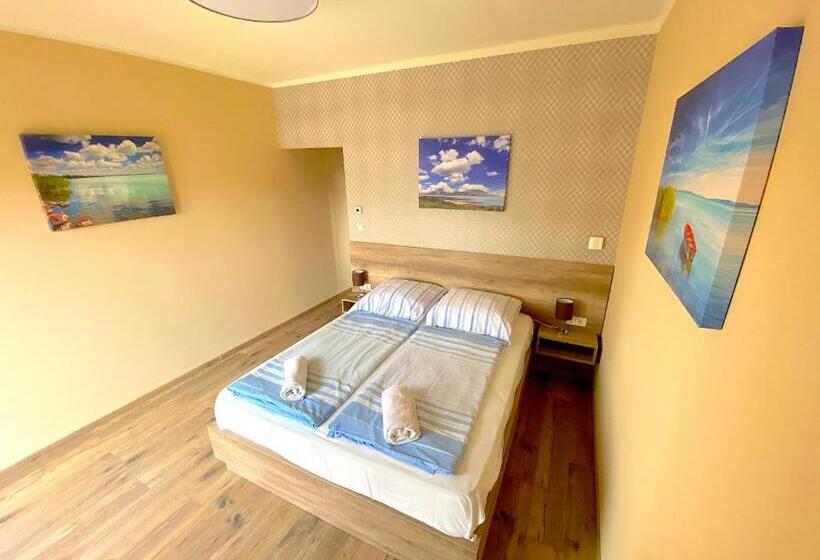 스탠다드 발코니 룸, Unio Vendégház 3