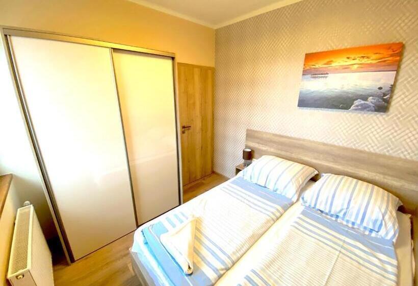 Family flat with balcony, Unio Vendégház 3