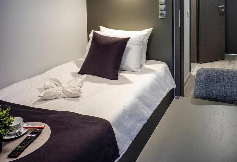 Номер Стандарт Индивидуальный, Löwen