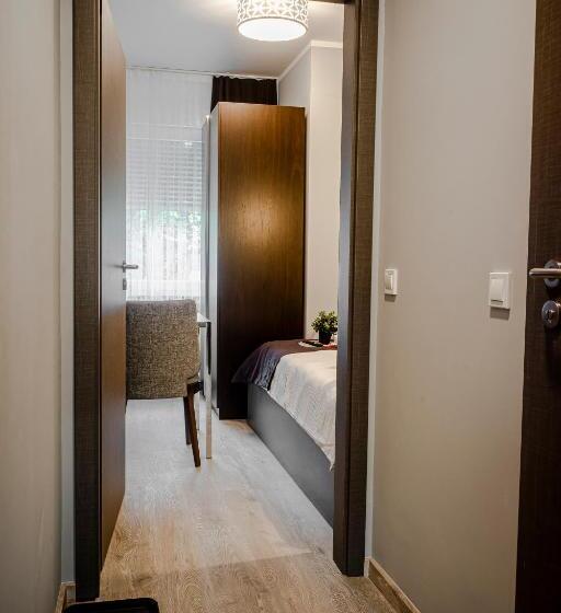 Номер Стандарт Индивидуальный, Löwen